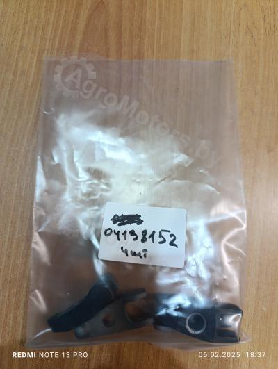 Зажимная площадка форсунки 04138152 Вид 2