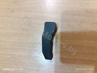 Зажимная площадка форсунки 04138152 Вид 5